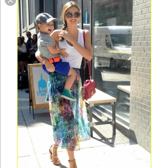 Topshop Blurry Floral Skirt - Picture 2 of 8